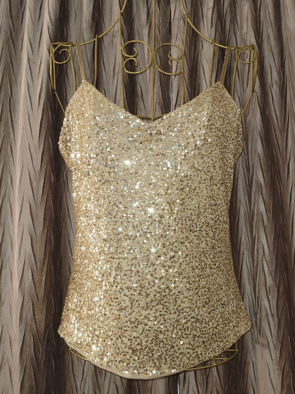 The Limited Gold Sequin Camisole V-Neck Tank Top Sparkle Size M